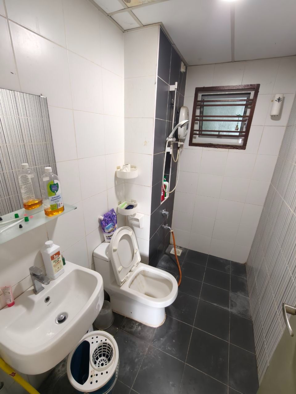 Superlink Terrace @ Jalan Hang Lekir East Ledang